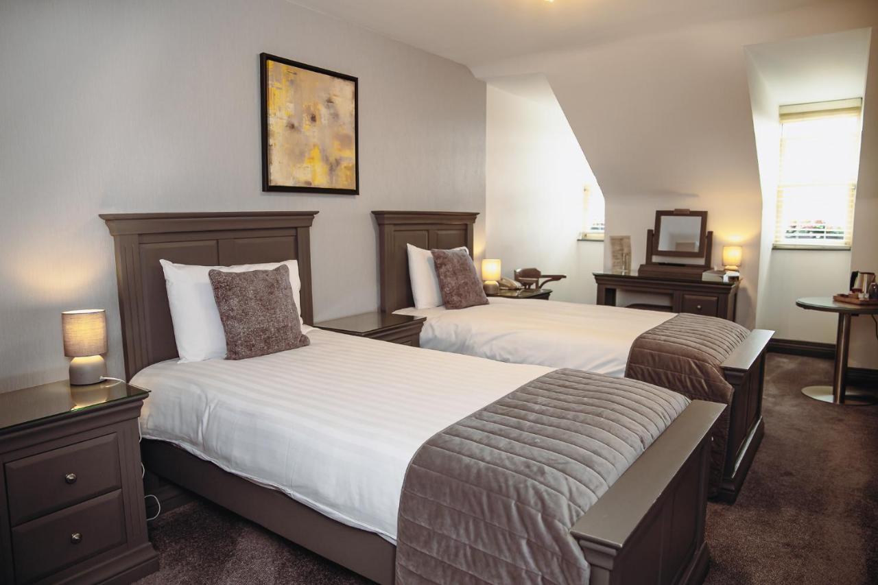 Muskerry Arms Bar And B&B Blarney Exterior photo