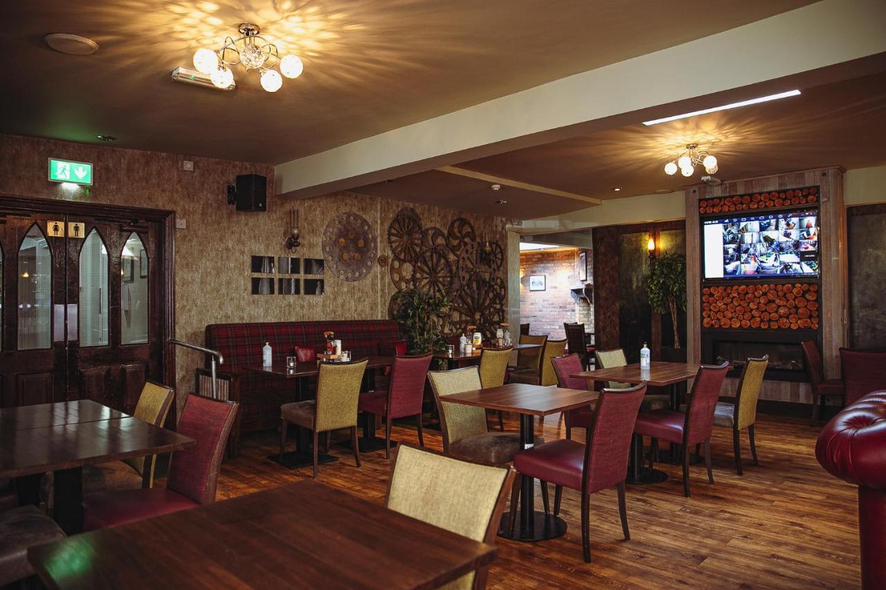 Muskerry Arms Bar And B&B Blarney Exterior photo