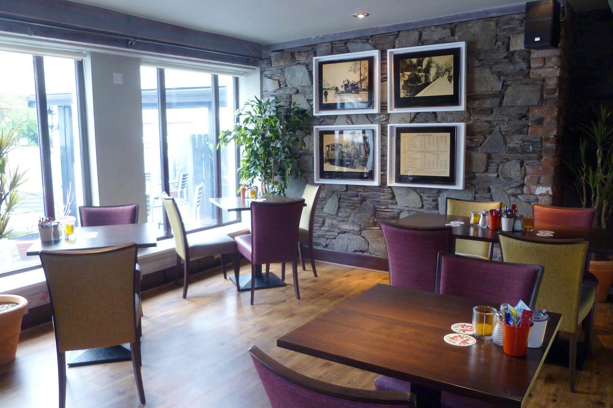 Muskerry Arms Bar And B&B Blarney Exterior photo